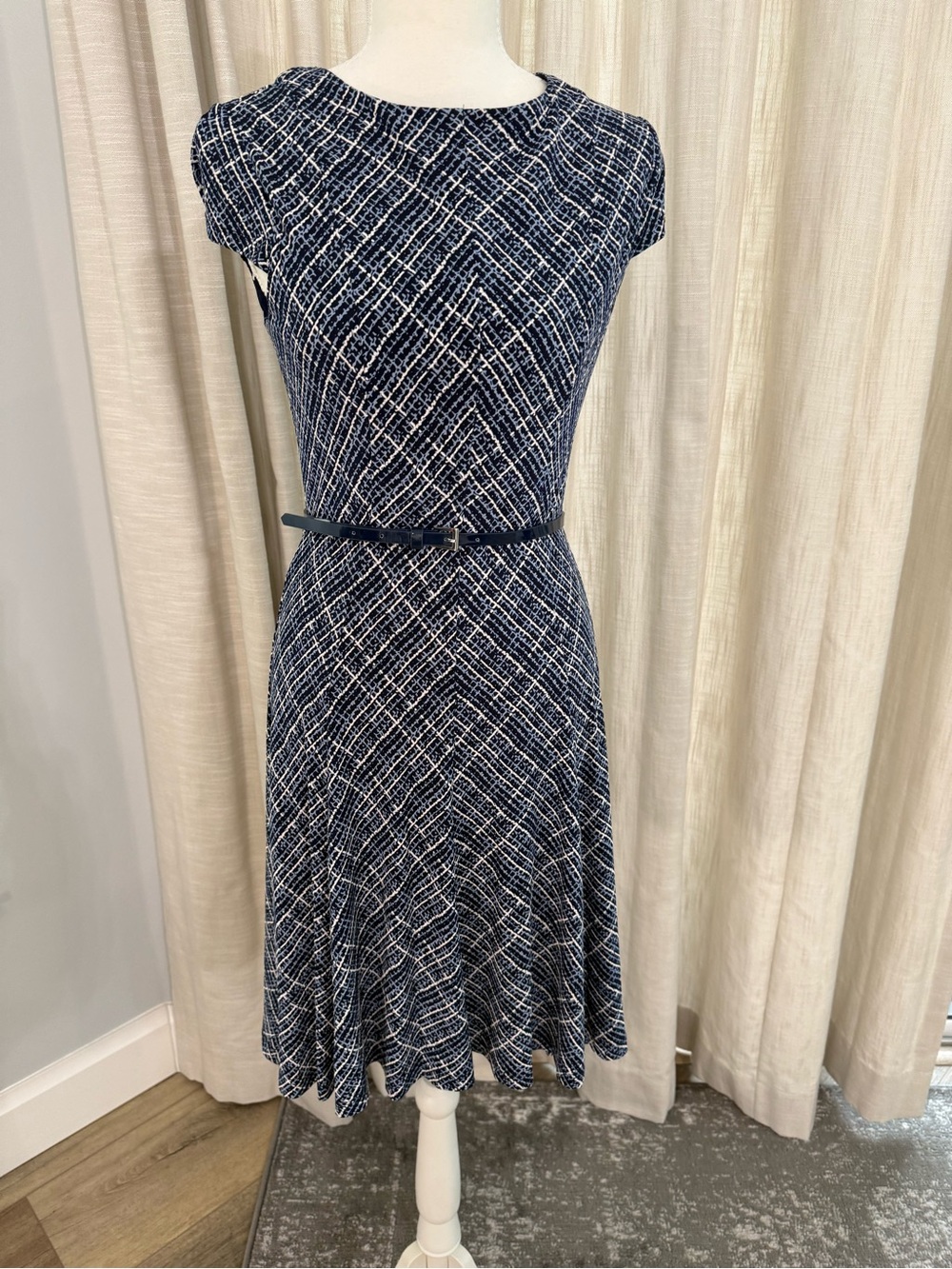 Jessica Howard Navy and White Cap-Sleeve Fit & Flare Midi Dress